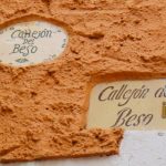El letrero que marca Callejón del Beso Crédito: Wiki Commons